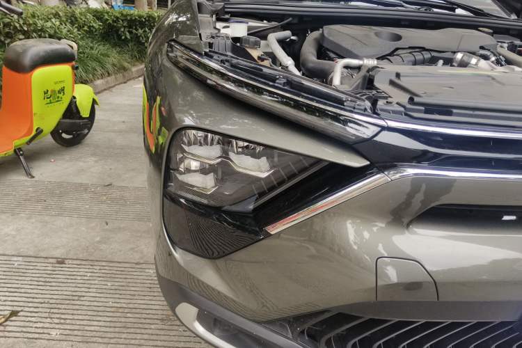 Used Citroen C5 X 2022 1.6T Xiang Bufan – Year of the Tiger New Beginnings Edition Right Front Headlight