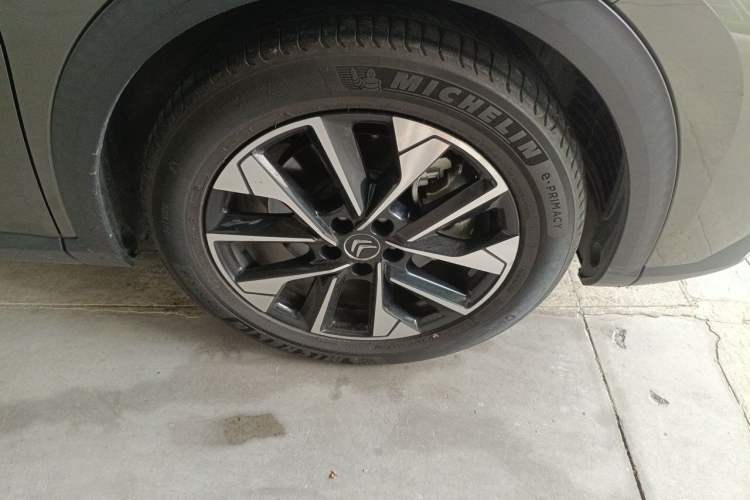Used Citroen C5 X 2022 1.6T Xiang Bufan – Year of the Tiger New Beginnings Edition Right Front Wheel Hub