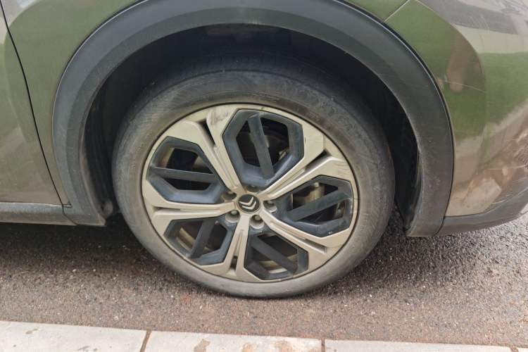 Used Citroen C5 X 2022 1.6T Xiang Bufan – Year of the Tiger New Beginnings Edition Right Front Wheel Hub