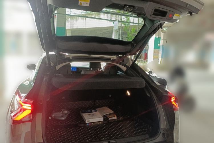 Used Citroen C5 X 2022 1.6T Xiang Bufan – Year of the Tiger New Beginnings Edition Trunk