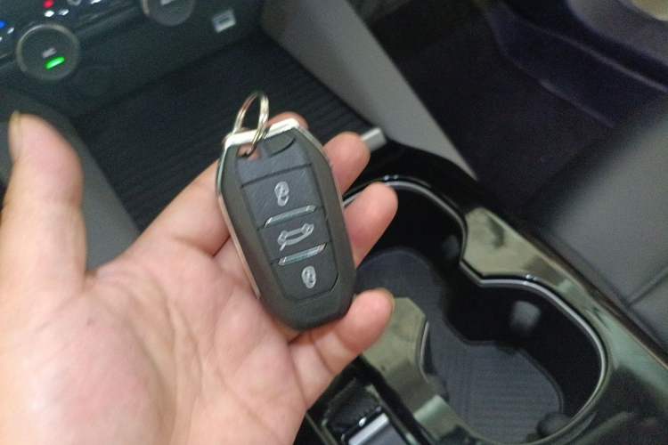 Used Citroen C5 X 2022 1.6T Xiang Bufan – Year of the Tiger New Beginnings Edition Vehicle Key