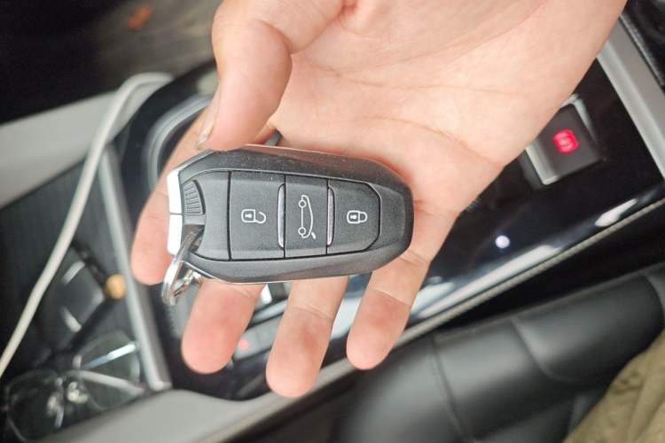 Used Citroen C5 X 2022 1.6T Xiang Bufan – Year of the Tiger New Beginnings Edition Vehicle Key