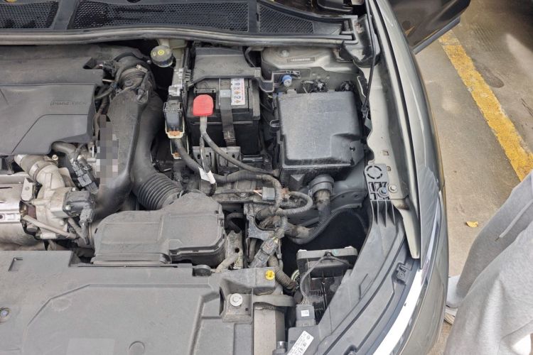 Used Citroen C5 X 2022 1.6T Xiang Bufan – Year of the Tiger New Beginnings Edition Engine Bay Left