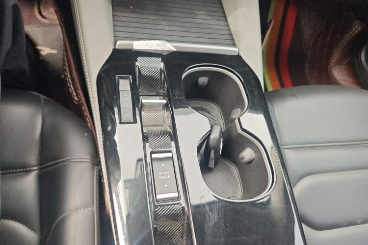 Used Citroen C5 X 2022 1.6T Xiang Bufan – Year of the Tiger New Beginnings Edition Gear Lever