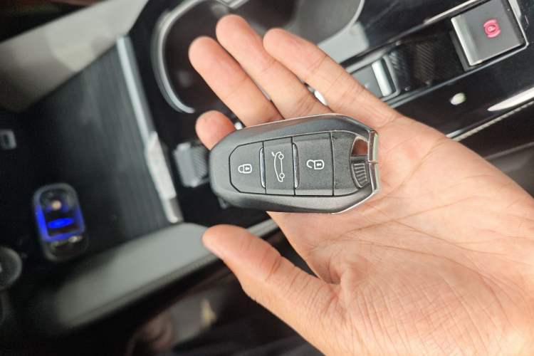 Used Citroen C5 X 2022 1.6T Xiang Bufan – Year of the Tiger New Beginnings Edition Vehicle Key
