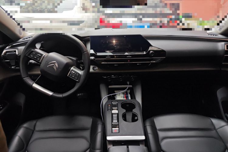 Used Citroen C5 X 2022 1.6T Xiang Bufan – Year of the Tiger New Beginnings Edition Center Console