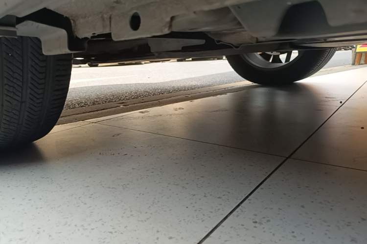 Used Citroen C5 X 2022 1.6T Extraordinary Style—Year of the Tiger New-Year Special Edition Chassis Front Left