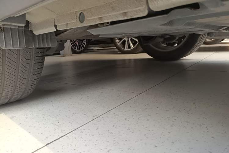 Used Citroen C5 X 2022 1.6T Extraordinary Style—Year of the Tiger New-Year Special Edition Chassis Rear Right