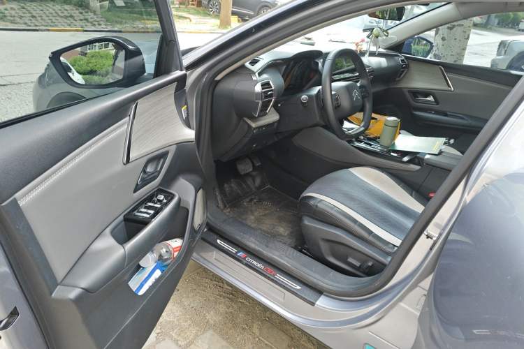 Used Citroen C5 X 2022 1.6T Xiang Bufan – Year of the Tiger New Beginnings Edition Driver Seat