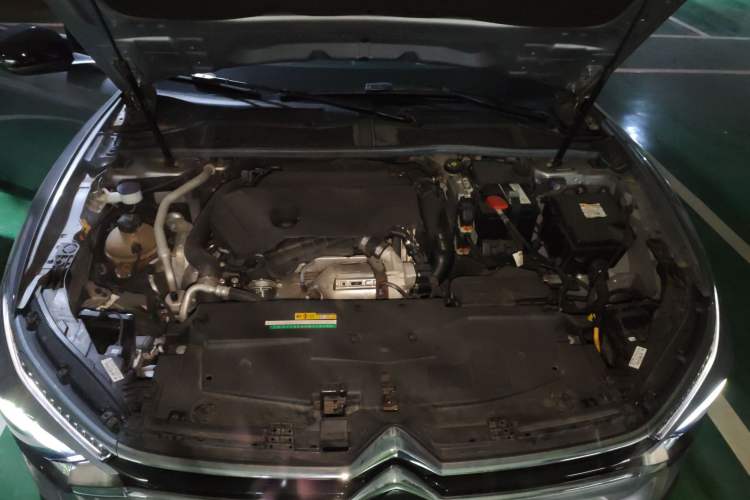 Used Citroen C5 X 2022 1.6T Xiang Bufan – Year of the Tiger New Beginnings Edition Engine Bay