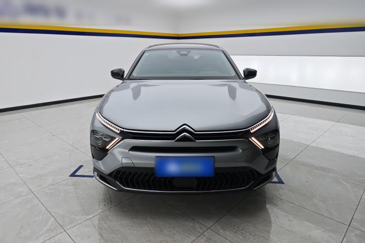 Used Citroen C5 X 2022 1.6T Extraordinary Style—Year of the Tiger New-Year Special Edition Front