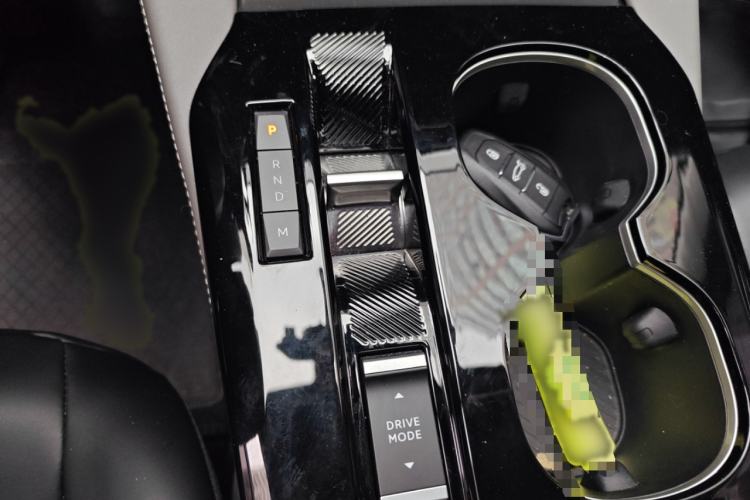 Used Citroen C5 X 2022 1.6T Extraordinary Style—Year of the Tiger New-Year Special Edition Gear Lever