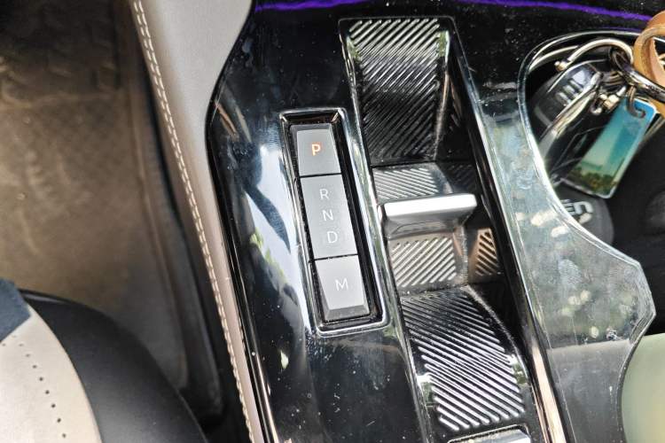 Used Citroen C5 X 2022 1.6T Xiang Bufan – Year of the Tiger New Beginnings Edition Gear Lever
