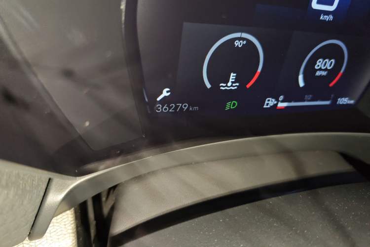 Used Citroen C5 X 2022 1.6T Xiang Bufan – Year of the Tiger New Beginnings Edition Odometer Close Up