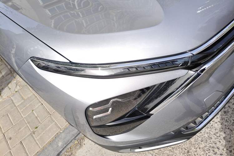 Used Citroen C5 X 2022 1.6T Xiang Bufan – Year of the Tiger New Beginnings Edition Right Front Headlight
