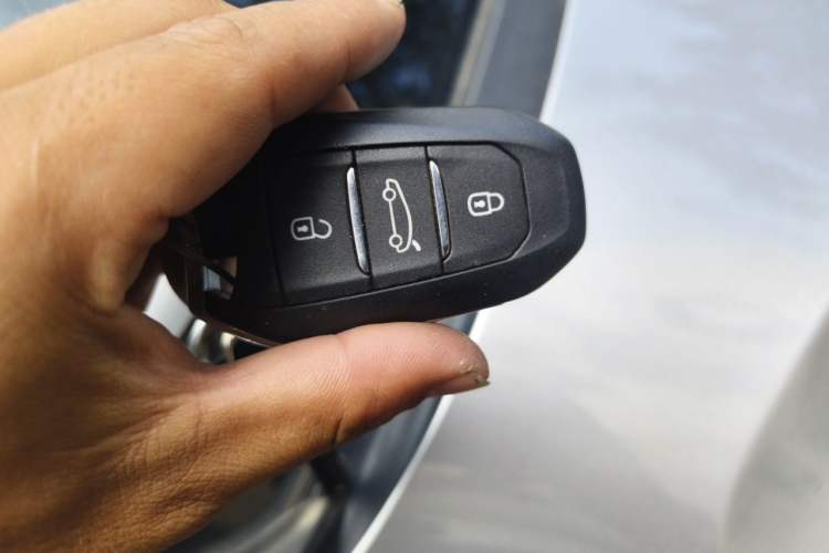 Used Citroen C5 X 2022 1.6T Xiang Bufan – Year of the Tiger New Beginnings Edition Vehicle Key