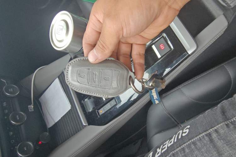 Used Citroen C5 X 2022 1.6T Xiang Bufan – Year of the Tiger New Beginnings Edition Vehicle Key