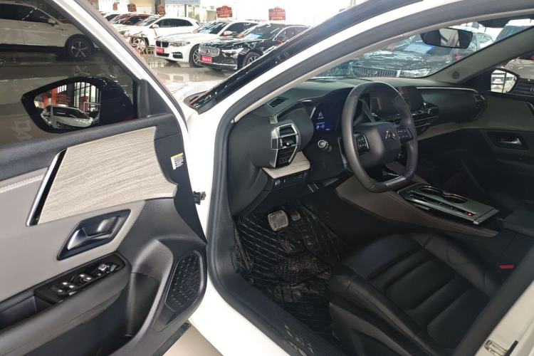 Used Citroen C5 X 2022 1.6T Xiang Bufan – Year of the Tiger New Beginnings Edition Driver Seat