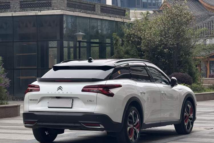 Used Citroen C5 X 2022 1.6T Extraordinary Style—Year of the Tiger New-Year Special Edition Exterior 6