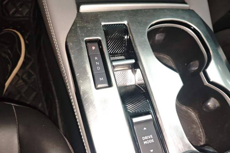 Used Citroen C5 X 2022 1.6T Xiang Bufan – Year of the Tiger New Beginnings Edition Gear Lever