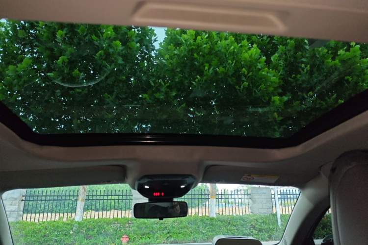 Used Citroen C5 X 2022 1.6T Xiang Bufan – Year of the Tiger New Beginnings Edition Headliner