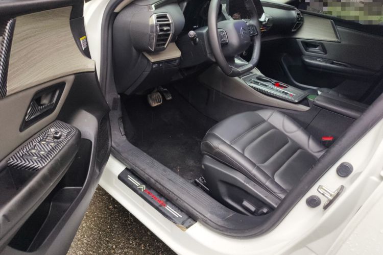 Used Citroen C5 X 2022 1.6T Xiang Bufan – Year of the Tiger New Beginnings Edition Interior 3
