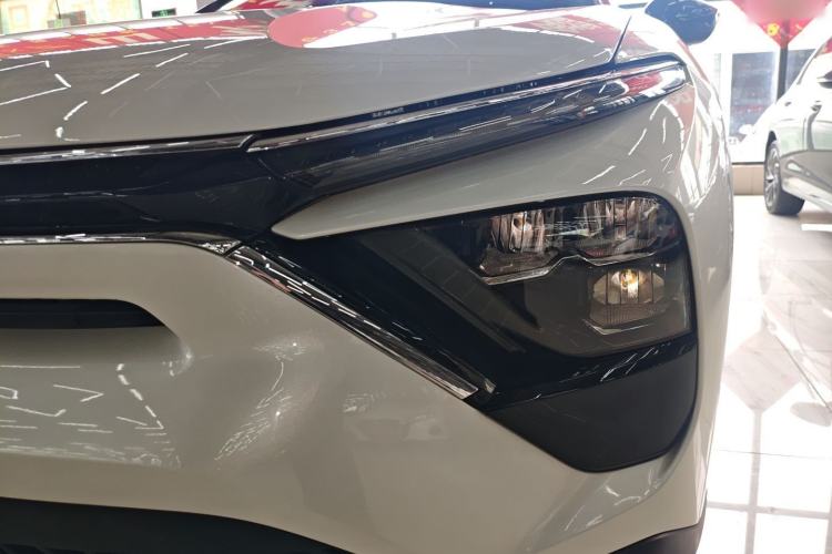 Used Citroen C5 X 2022 1.6T Xiang Bufan – Year of the Tiger New Beginnings Edition Left Front Headlight
