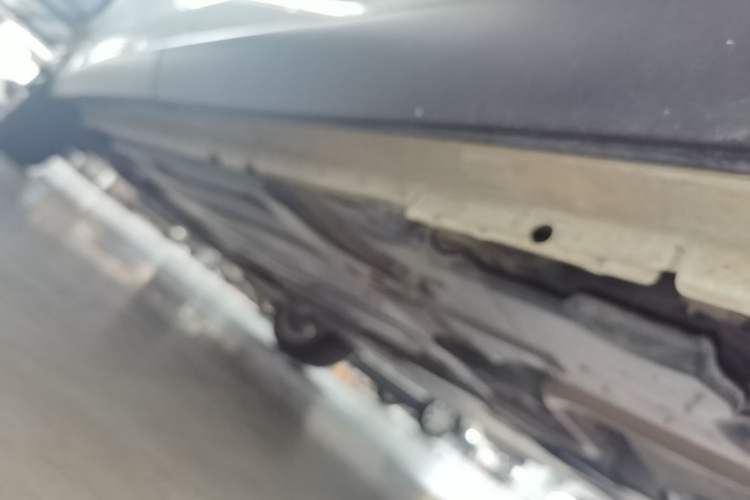 Used Citroen C5 X 2022 1.6T Xiang Bufan – Year of the Tiger New Beginnings Edition Left Side Sill