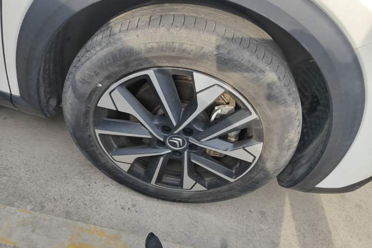 Used Citroen C5 X 2022 1.6T Xiang Bufan – Year of the Tiger New Beginnings Edition Right Front Wheel Hub