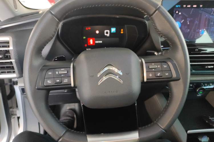Used Citroen C5 X 2022 1.6T Extraordinary Style—Year of the Tiger New-Year Special Edition Steering Wheel
