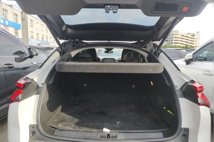 Used Citroen C5 X 2022 1.6T Xiang Bufan – Year of the Tiger New Beginnings Edition Trunk