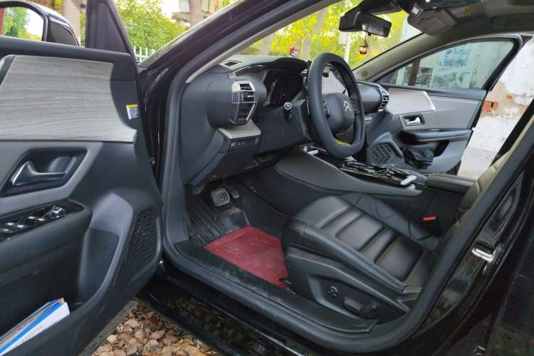 Used Citroen C5 X 2023 1.6T Extraordinary Power Driver Seat