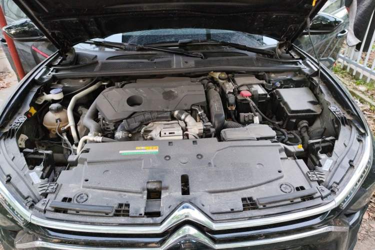Used Citroen C5 X 2023 1.6T Extraordinary Power Engine Bay