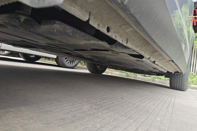 Used Citroen C5 X 2023 1.6T Enjoy the Extraordinary Chassis Rear Right