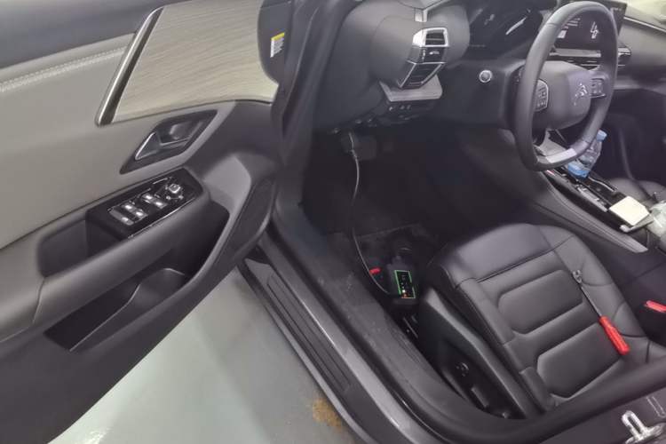 Used Citroen C5 X 2023 1.6T Extraordinary Power Driver Seat