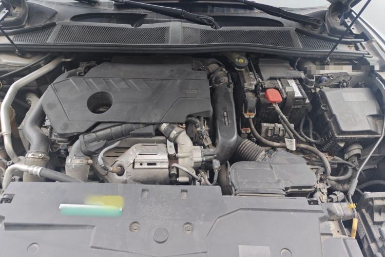 Used Citroen C5 X 2023 1.6T Enjoy the Extraordinary Engine Bay