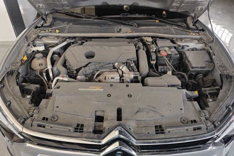 Used Citroen C5 X 2023 1.6T Enjoy the Extraordinary Engine Bay