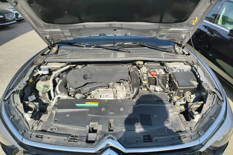 Used Citroen C5 X 2023 1.6T Enjoy the Extraordinary Engine Bay