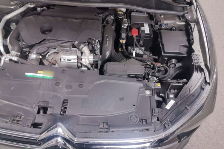 Used Citroen C5 X 2023 1.6T Extraordinary Power Engine Bay Left