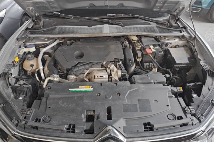 Used Citroen C5 X 2023 1.6T Enjoy the Extraordinary Engine Bay