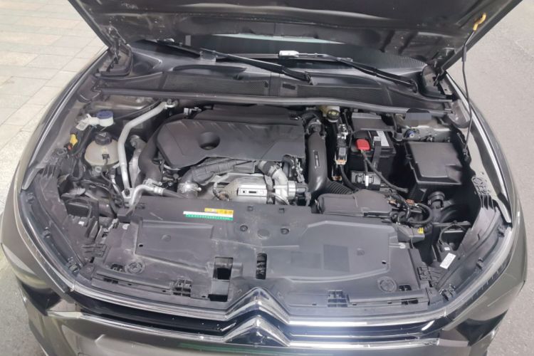 Used Citroen C5 X 2023 1.6T Extraordinary Power Engine Bay