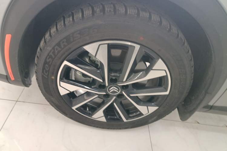 Used Citroen C5 X 2023 1.6T Enjoy the Extraordinary Exterior 7
