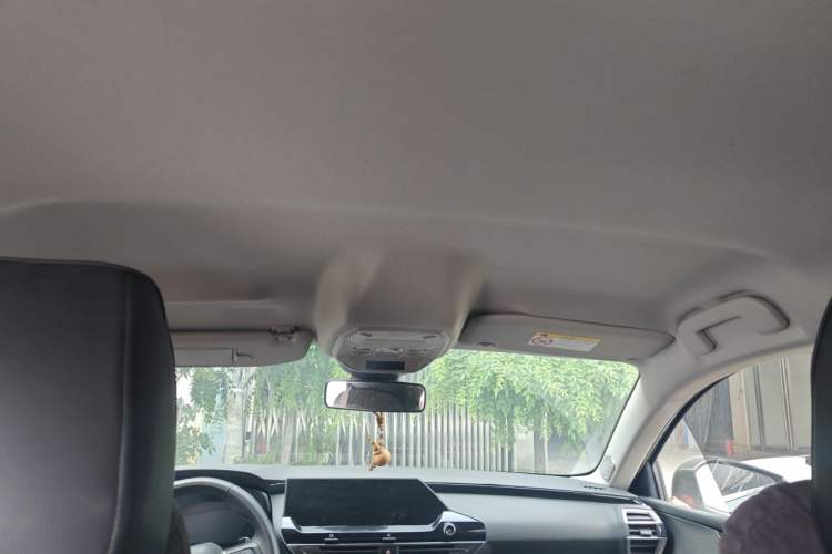 Used Citroen C5 X 2023 1.6T Enjoy the Extraordinary Headliner