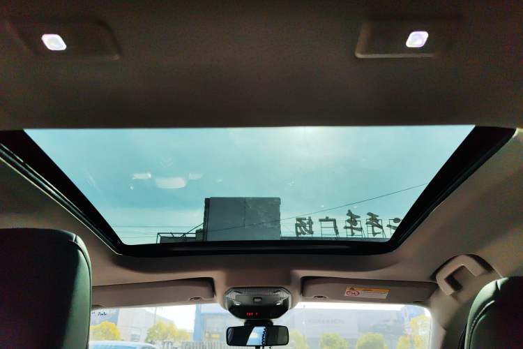 Used Citroen C5 X 2023 1.6T Enjoy the Extraordinary Headliner