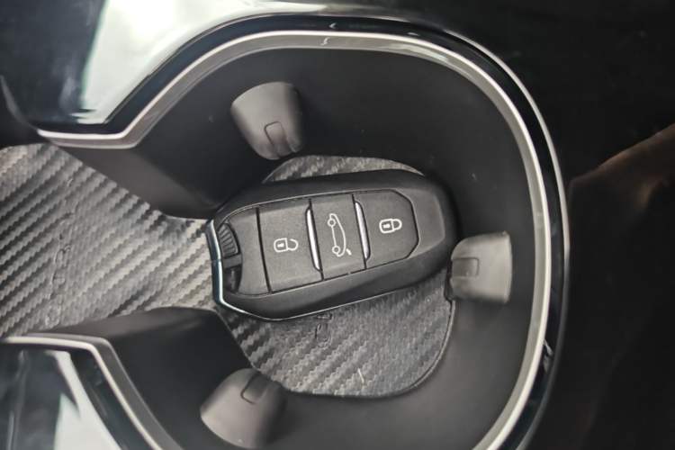 Used Citroen C5 X 2023 1.6T Extraordinary Power Interior 1
