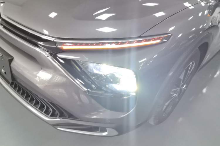 Used Citroen C5 X 2023 1.6T Extraordinary Power Left Front Headlight