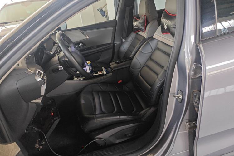 Used Citroen C5 X 2023 1.6T Enjoy the Extraordinary Left Front Seat
