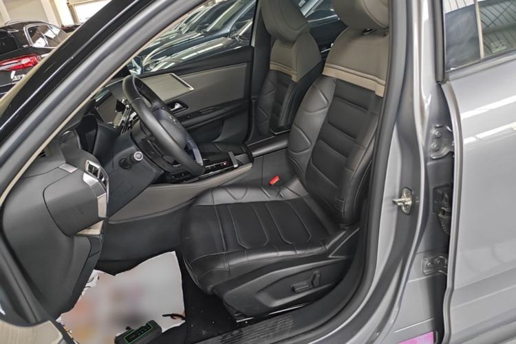Used Citroen C5 X 2023 1.6T Enjoy the Extraordinary Left Front Seat