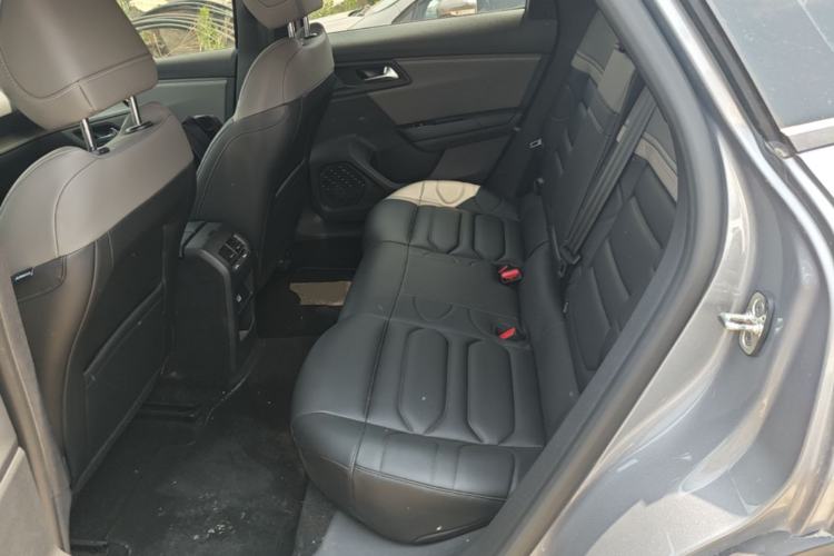 Used Citroen C5 X 2023 1.6T Enjoy the Extraordinary Left Rear Seat