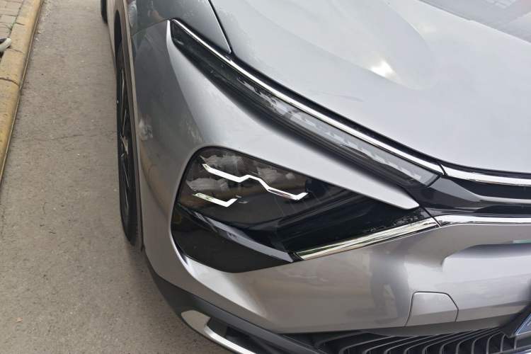 Used Citroen C5 X 2023 1.6T Enjoy the Extraordinary Right Front Headlight